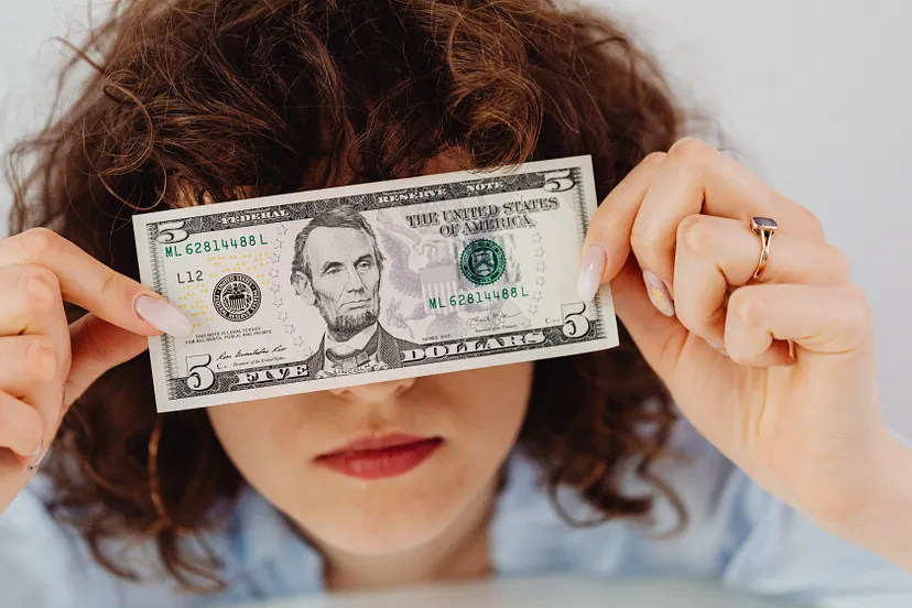 24 Grants Latina and Black Women Entrepreneurs Can Still Apply to in 2023 — digitalundivided